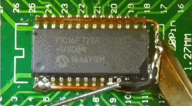  更大的SOP芯片，則使用更長(zhǎng)的導(dǎo)熱銅絲