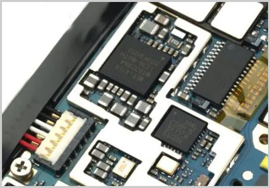 PCB設計如何避免連錫？實用技巧與預防方案